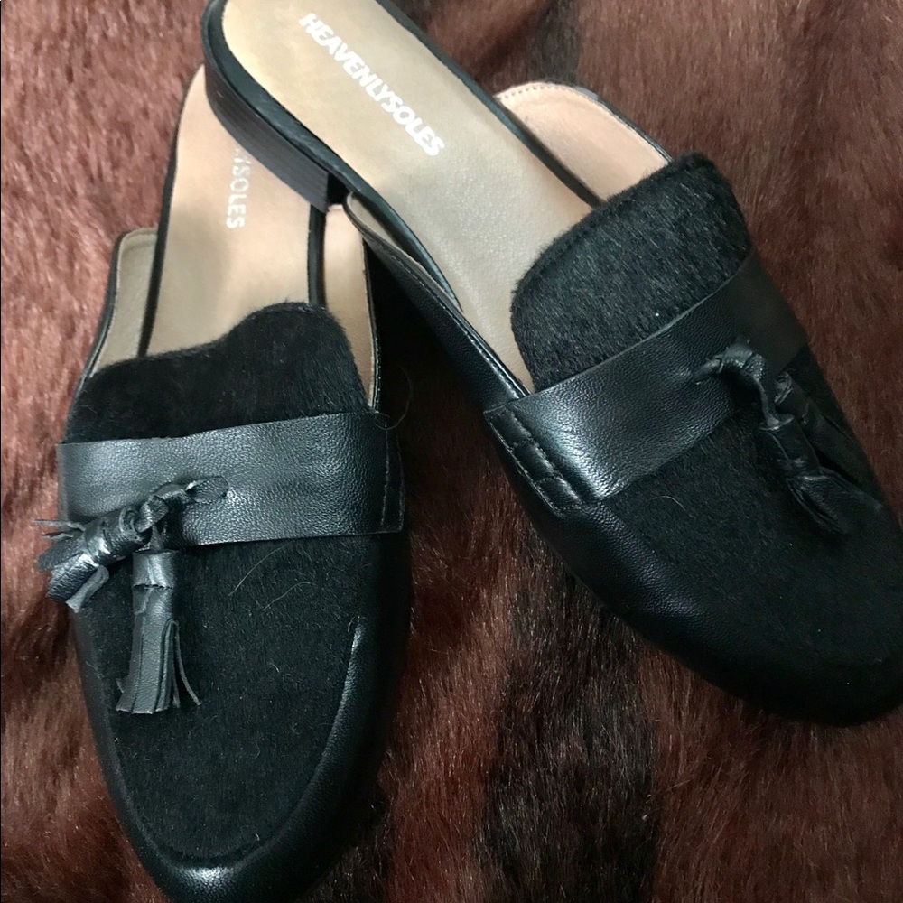 Ladies slip on dress shoes NEW